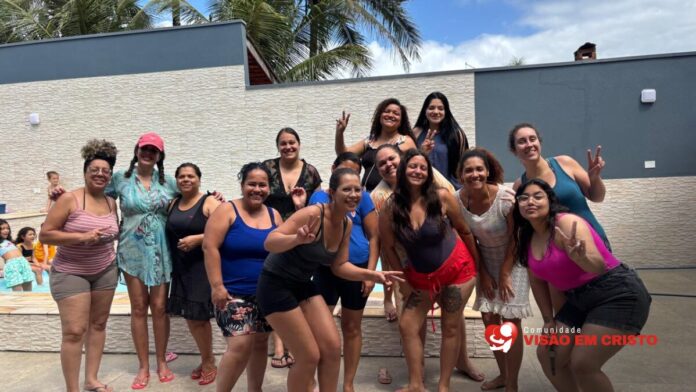 Um final de semana inesquecível, com muita adoração e cura emocional, marcou o retiro de mulheres liderado pela pastora Marineide Simas. Saiba como foi esse encontro poderoso!